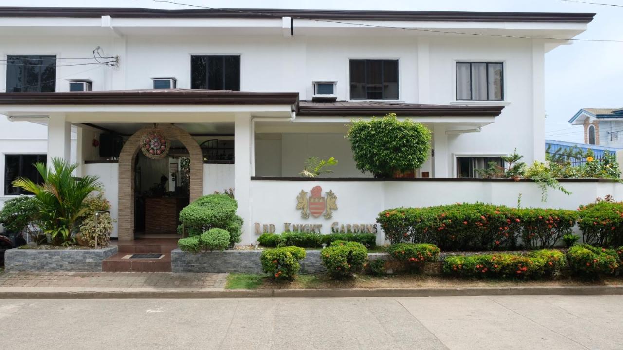 Отель Red Knight Gardens Davao Экстерьер фото