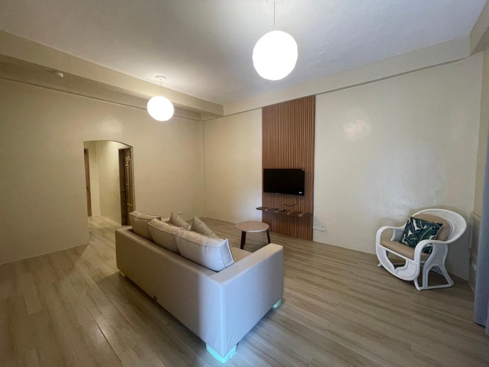 Отель Red Knight Gardens Davao Экстерьер фото